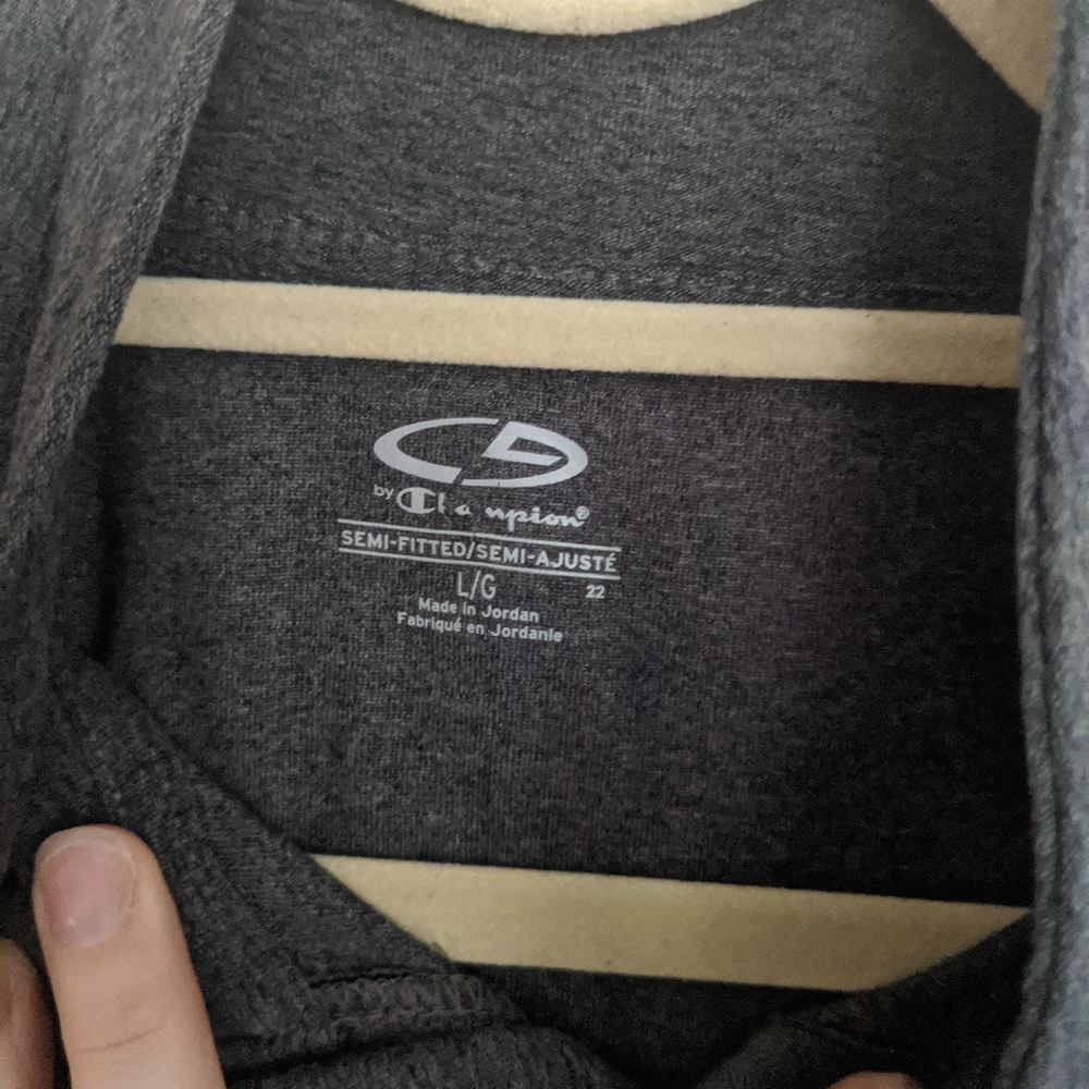 Champion athletic top, 1/4 zip, long sleeve size L - Picture 2 of 6
